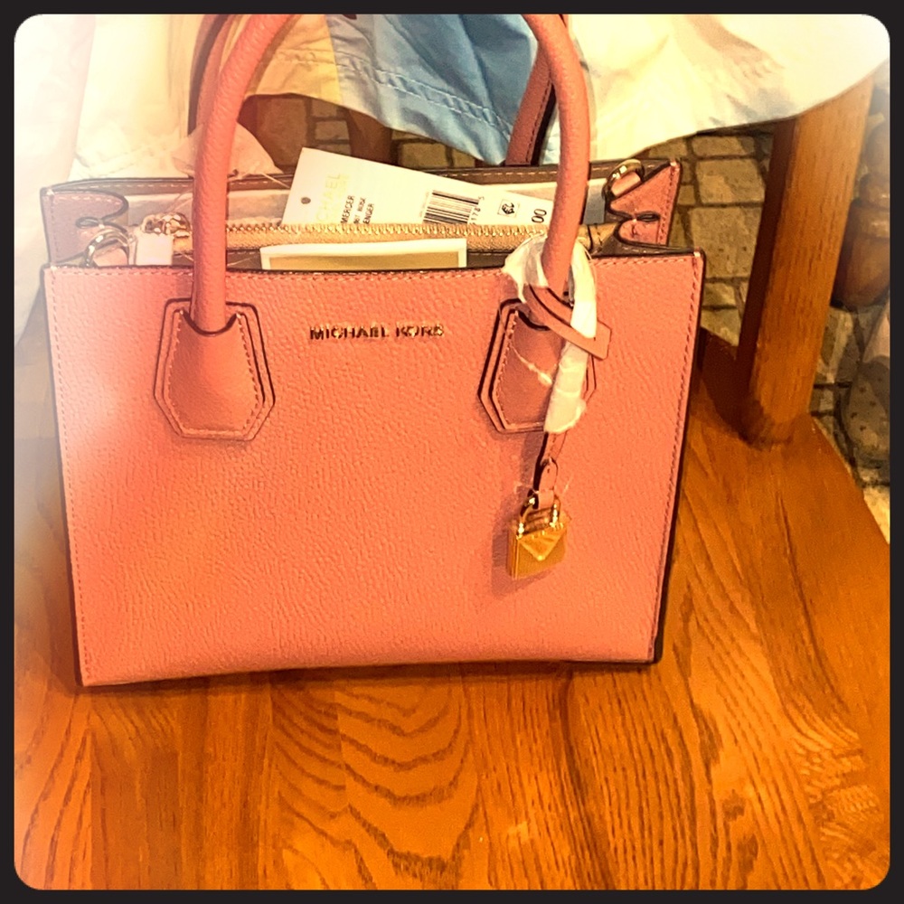 Rosey pink Michael Kors satchel crossbody bag